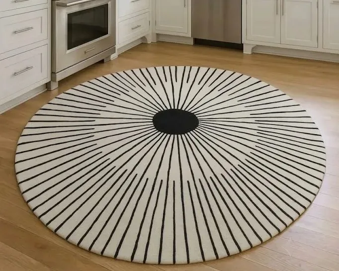 Hand Tufted Wool Sunburst Rug Black And